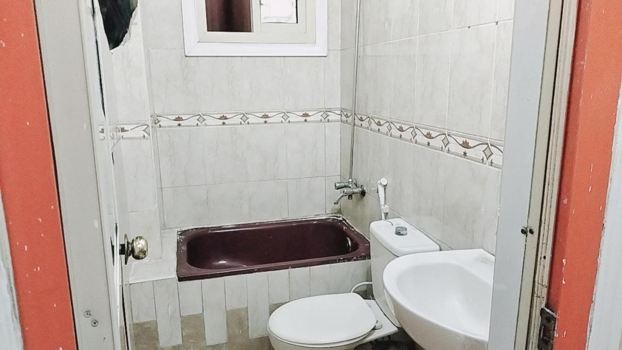Family Apartment - Next To Abdeen Palace And Museum Kahire Dış mekan fotoğraf